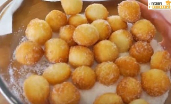 No Yeast 5 Minutes Mini Fried Donuts-niftyfoodz