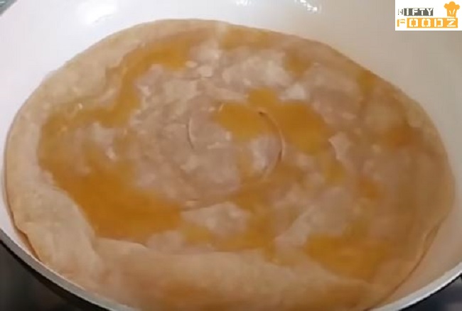 Crispy Egg Paratha-niftyfoodz