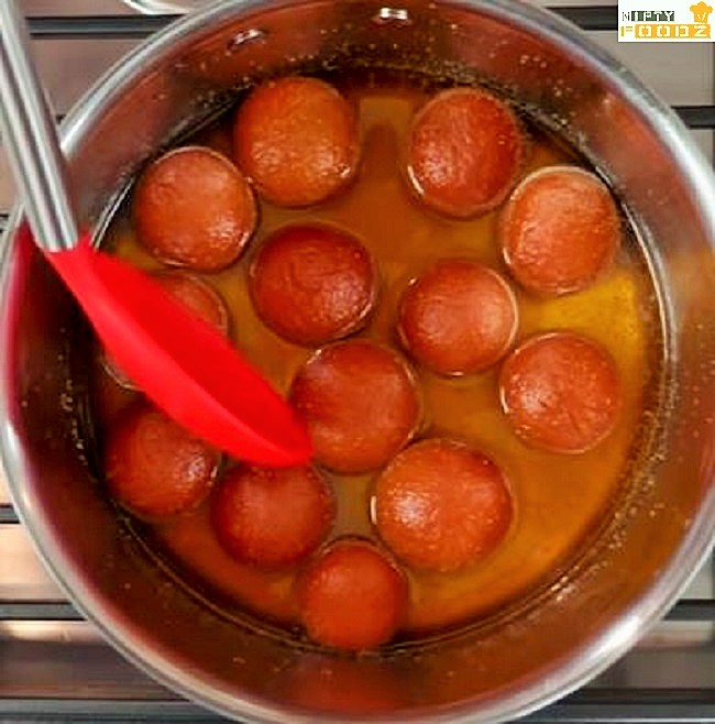 Gulab Jamun Recipe with Drymilk-niftyfoodz
