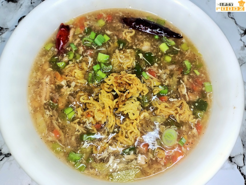 ..Manchow Soup With Crispy Noodles